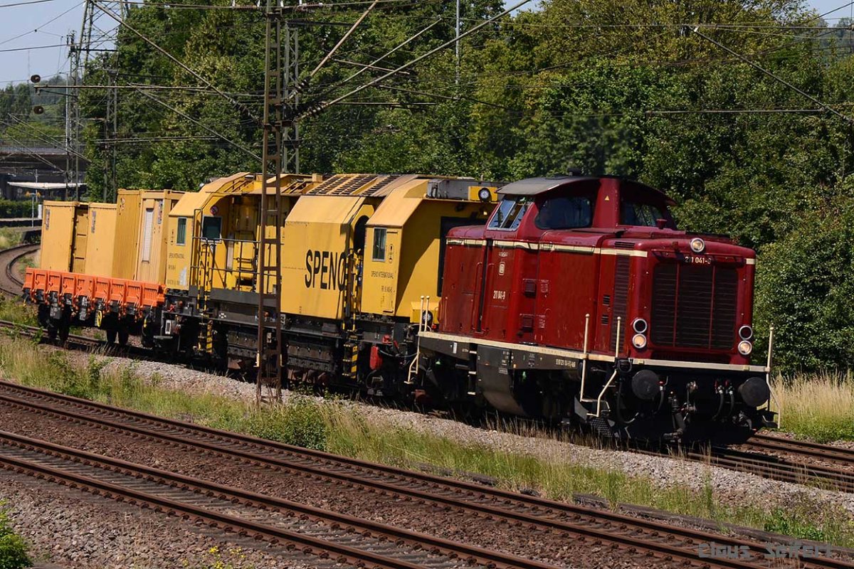 211 049-9.jpg