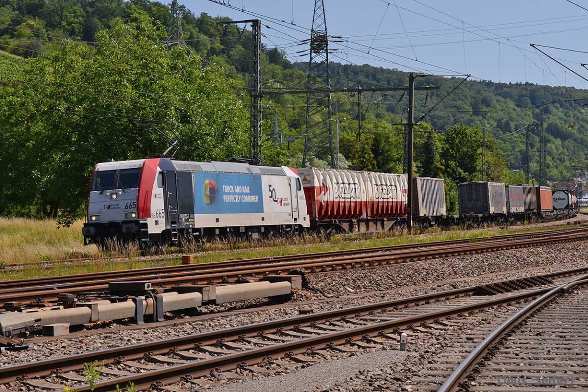 185 665-7.jpg