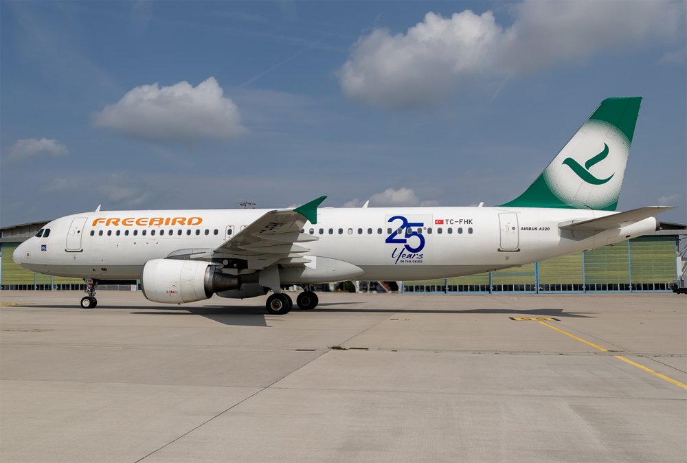 Freebird Airlines / TC-FHK / Airbus A320-214