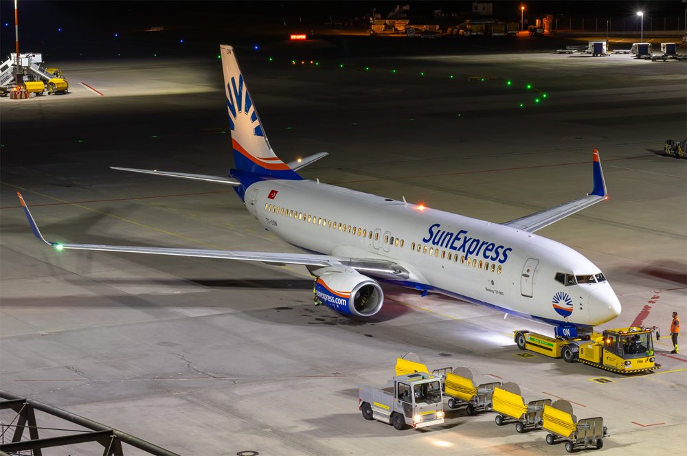 SunExpress / TC-SON / Boeing 737-86J