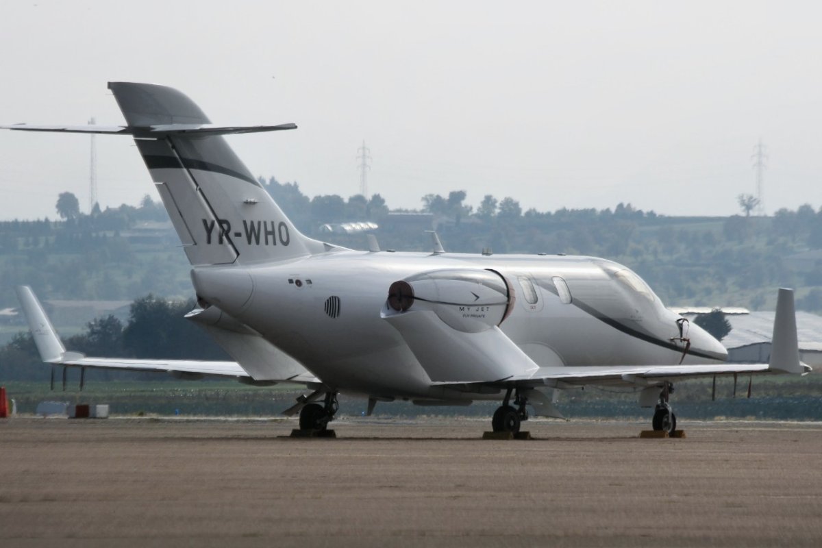 YR-WHO     JA-420 HondaJet      My Jet