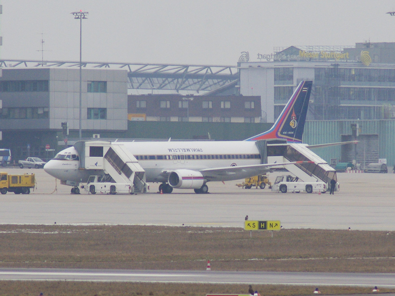 kann jemand helfen ich hab keine ahnung von dieser airline ???