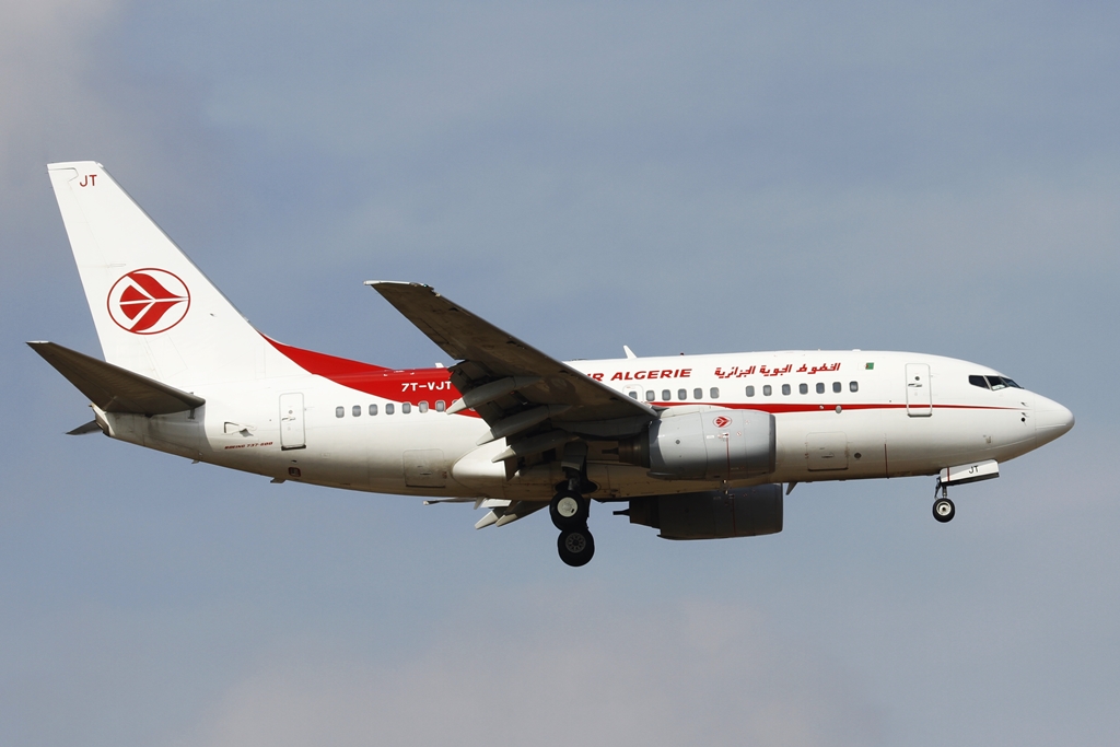 7T-VJT  Boeing 737-6D6  Air Algérie.JPG