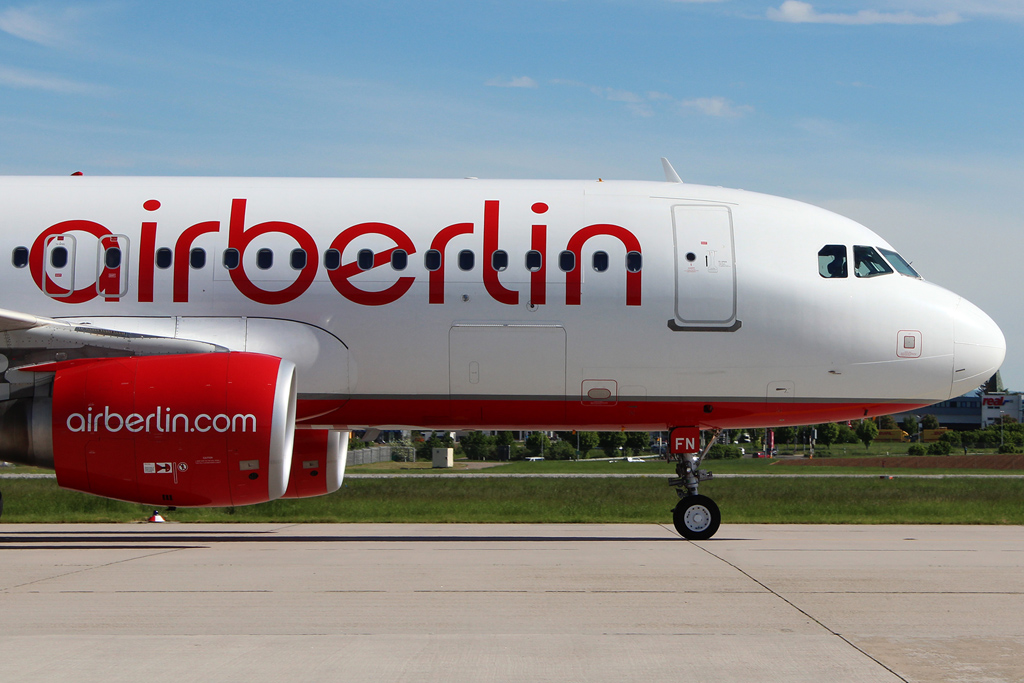 Air Berlin A320 - D-ABFN