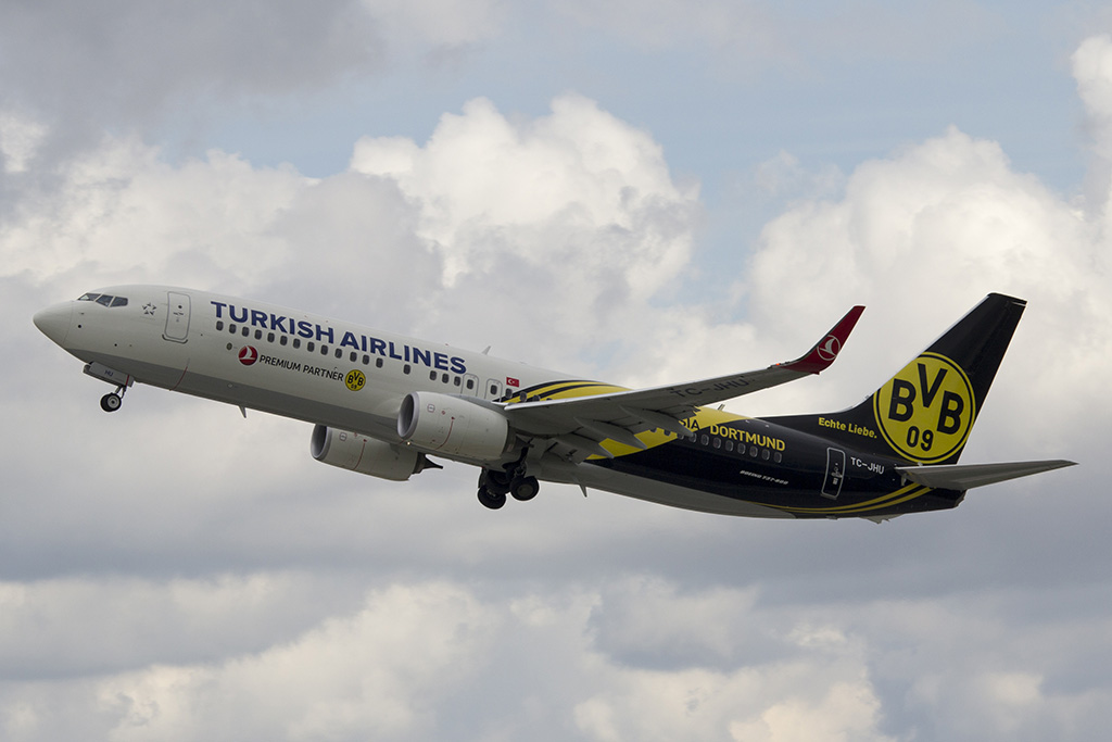 Turkish Airlines Boeing 737-8F2 - TC-JHU &quot;BVB&quot;