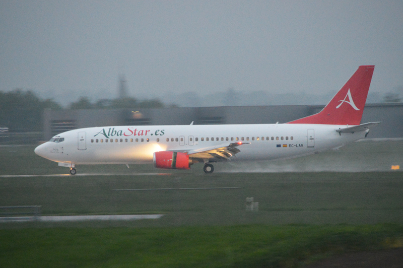 Alba Star, EC-LAV, Boeing 737-408