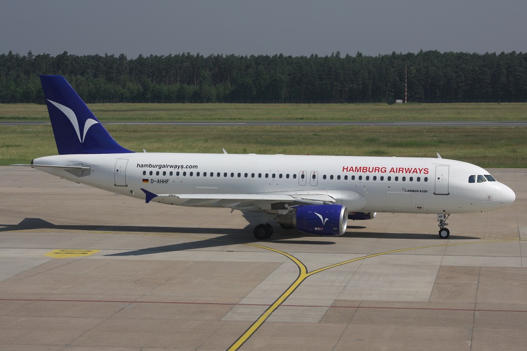 20. Juni 2013 D-AHHF <br />Flog für Air Berlin.