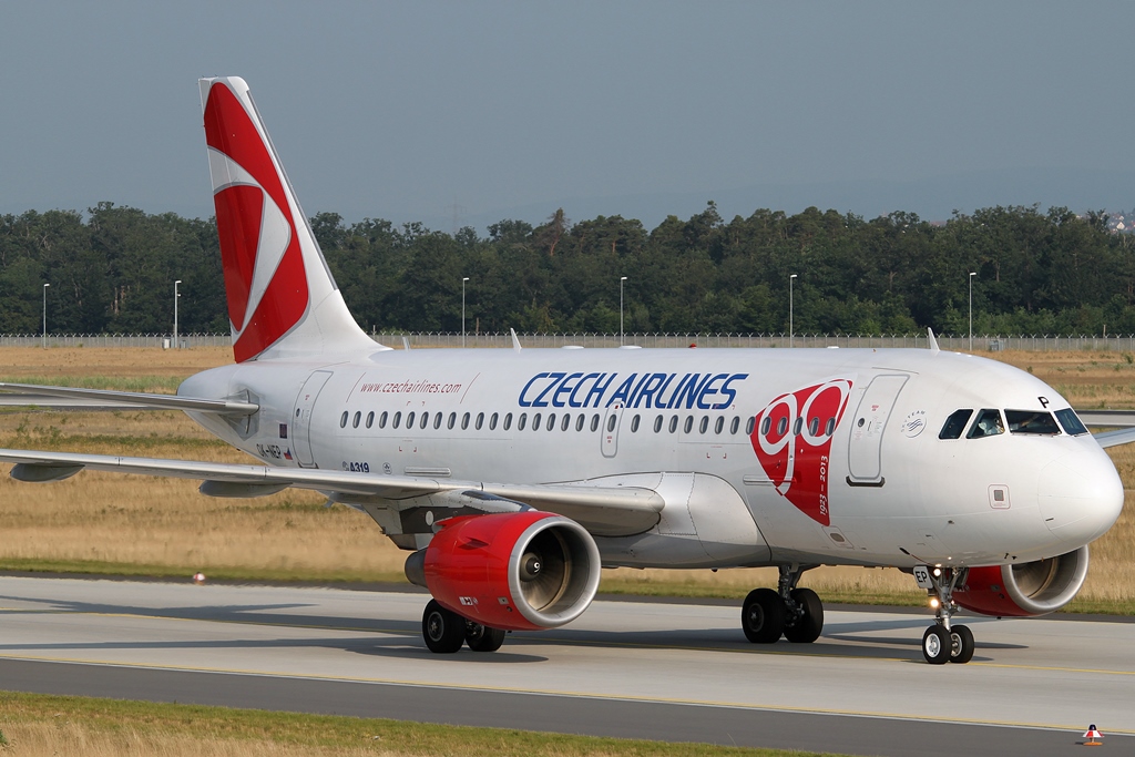 Czech Airlines (CSA) Airbus A319-112 OK-NEP